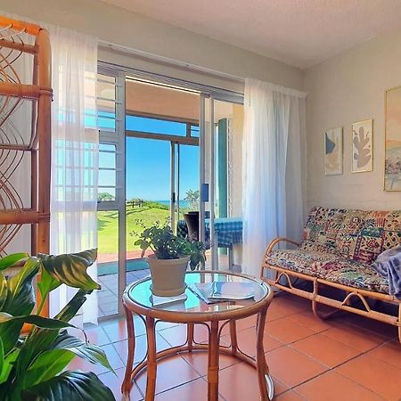 Escape To Paradise: Beachside Apartment Jeffreys Bay Kültér fotó