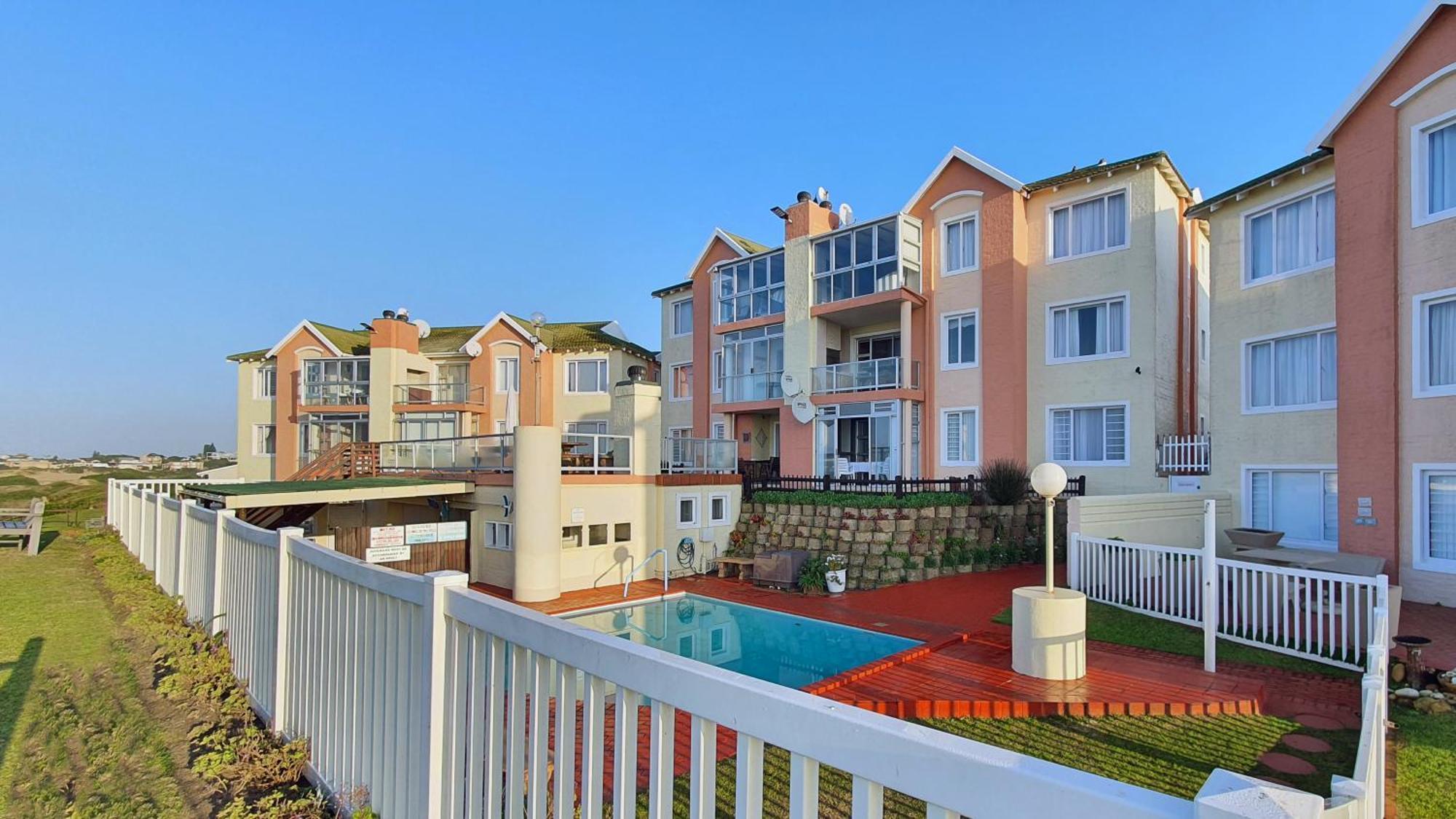Escape To Paradise: Beachside Apartment Jeffreys Bay Kültér fotó